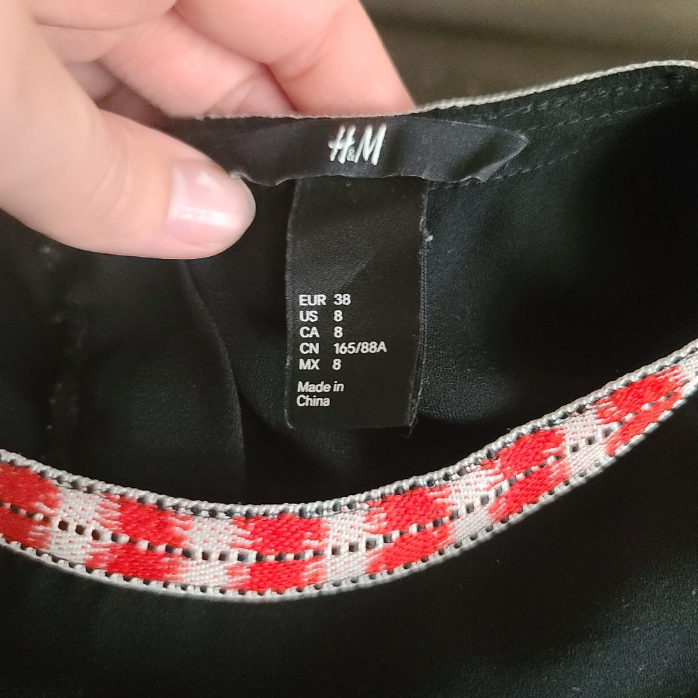 H&M tank - Picture 2 of 3